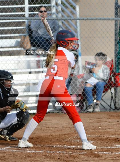 Thumbnail 1 in Burroughs @ Monrovia photogallery.