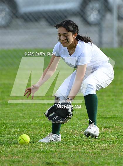 Thumbnail 2 in Burroughs @ Monrovia photogallery.