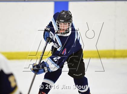 Thumbnail 2 in Seton Hall Prep vs. Notre Dame-Fairfield (Carrano Cup Consolation) photogallery.