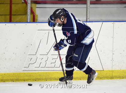 Thumbnail 2 in Seton Hall Prep vs. Notre Dame-Fairfield (Carrano Cup Consolation) photogallery.