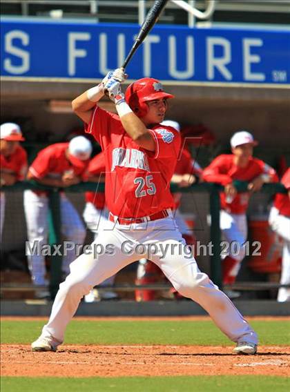 Thumbnail 2 in Mater Dei vs. Carroll (National High School Invitational) photogallery.