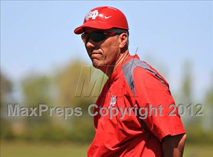 Thumbnail 2 in Mater Dei vs. Carroll (National High School Invitational) photogallery.