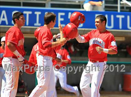 Thumbnail 2 in Mater Dei vs. Carroll (National High School Invitational) photogallery.
