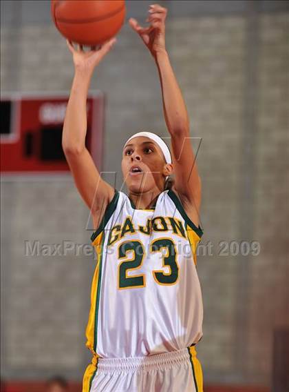Thumbnail 1 in Cajon @ Mater Dei (Nike Extravaganza) photogallery.