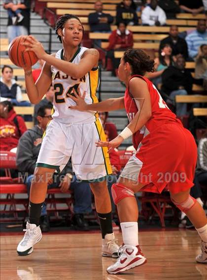 Thumbnail 3 in Cajon @ Mater Dei (Nike Extravaganza) photogallery.
