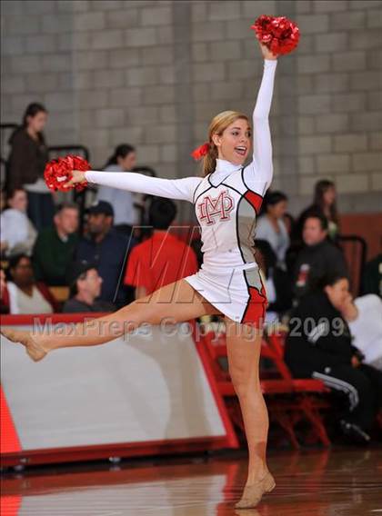 Thumbnail 2 in Cajon @ Mater Dei (Nike Extravaganza) photogallery.