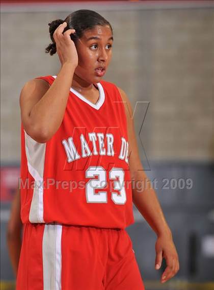 Thumbnail 3 in Cajon @ Mater Dei (Nike Extravaganza) photogallery.