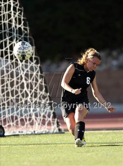 Thumbnail 3 in Cherry Creek vs. Prairie View (CHSAA Girls State Soccer Tournament) photogallery.