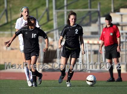 Thumbnail 3 in Cherry Creek vs. Prairie View (CHSAA Girls State Soccer Tournament) photogallery.