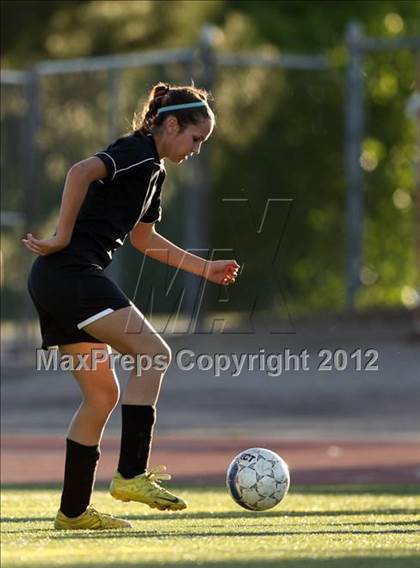 Thumbnail 2 in Cherry Creek vs. Prairie View (CHSAA Girls State Soccer Tournament) photogallery.