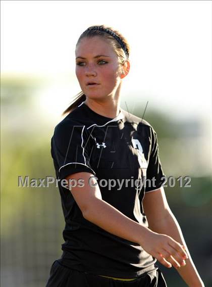 Thumbnail 3 in Cherry Creek vs. Prairie View (CHSAA Girls State Soccer Tournament) photogallery.