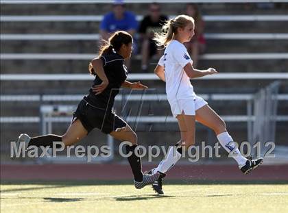 Thumbnail 3 in Cherry Creek vs. Prairie View (CHSAA Girls State Soccer Tournament) photogallery.