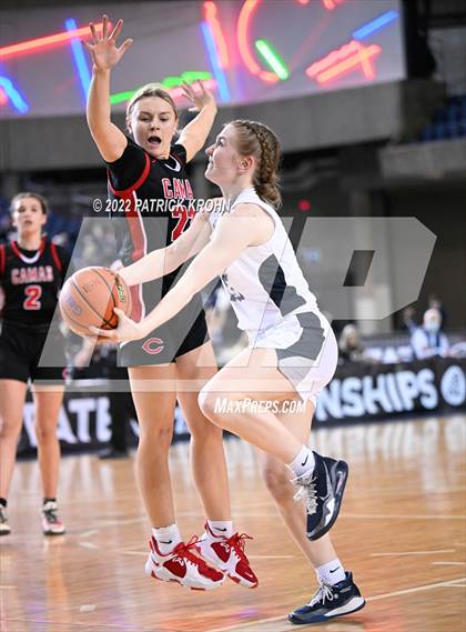 Thumbnail 2 in Camas vs. Bellarmine Prep (WIAA 4A Round 1 State Playoff)  photogallery.
