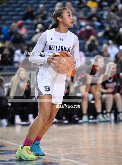 Thumbnail 2 in Camas vs. Bellarmine Prep (WIAA 4A Round 1 State Playoff)  photogallery.