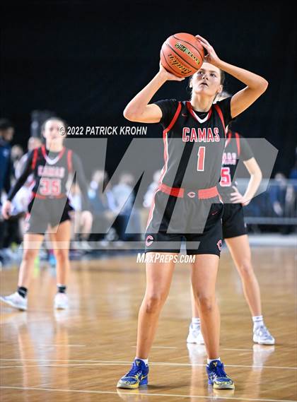 Thumbnail 2 in Camas vs. Bellarmine Prep (WIAA 4A Round 1 State Playoff)  photogallery.