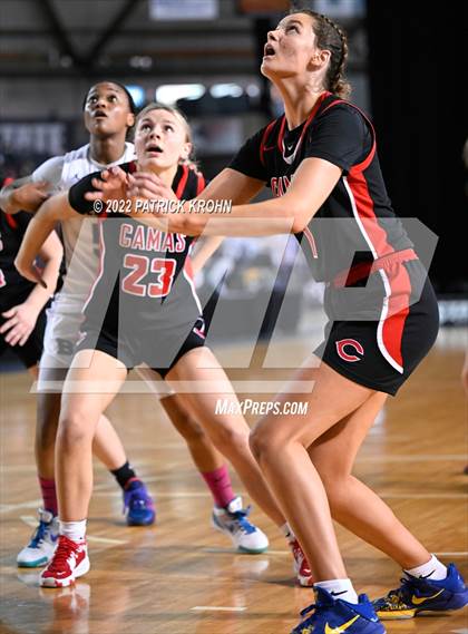 Thumbnail 1 in Camas vs. Bellarmine Prep (WIAA 4A Round 1 State Playoff)  photogallery.