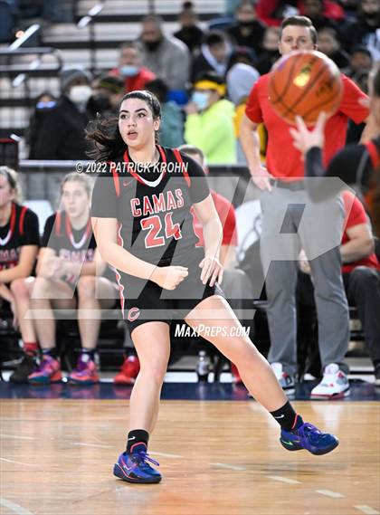 Thumbnail 2 in Camas vs. Bellarmine Prep (WIAA 4A Round 1 State Playoff)  photogallery.