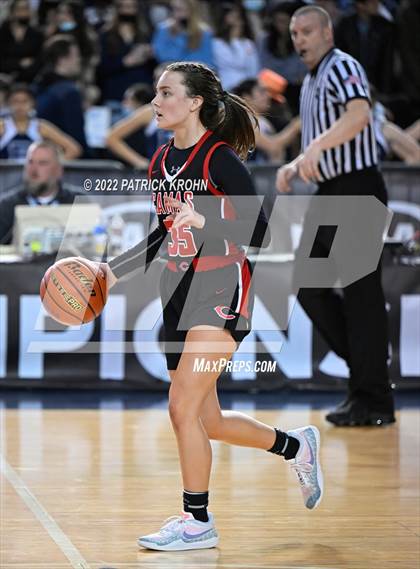 Thumbnail 3 in Camas vs. Bellarmine Prep (WIAA 4A Round 1 State Playoff)  photogallery.