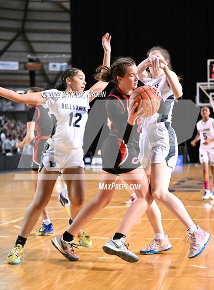 Thumbnail 1 in Camas vs. Bellarmine Prep (WIAA 4A Round 1 State Playoff)  photogallery.