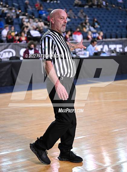 Thumbnail 3 in Camas vs. Bellarmine Prep (WIAA 4A Round 1 State Playoff)  photogallery.