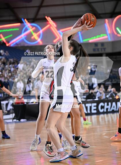 Thumbnail 1 in Camas vs. Bellarmine Prep (WIAA 4A Round 1 State Playoff)  photogallery.