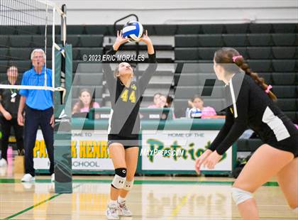 Thumbnail 2 in Coronado @ Patrick Henry photogallery.
