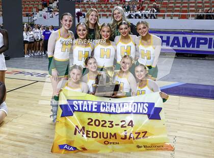 Thumbnail 3 in AIA Traditional State Championship photogallery.