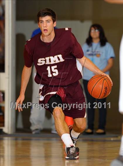 Thumbnail 1 in Pleasant Grove vs. Simi Valley (MaxPreps Holiday Classic) photogallery.