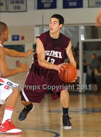 Thumbnail 3 in Pleasant Grove vs. Simi Valley (MaxPreps Holiday Classic) photogallery.