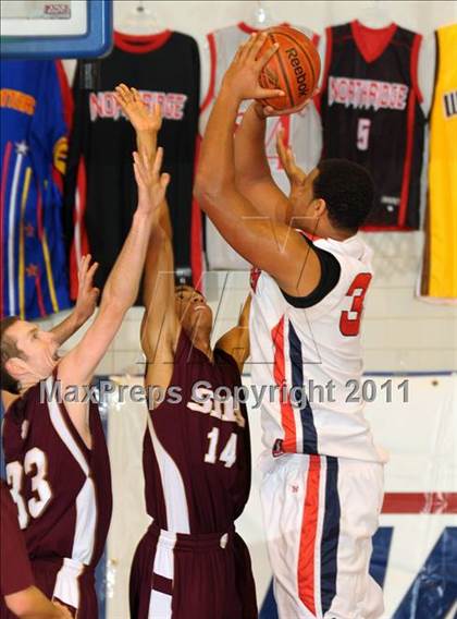 Thumbnail 1 in Pleasant Grove vs. Simi Valley (MaxPreps Holiday Classic) photogallery.
