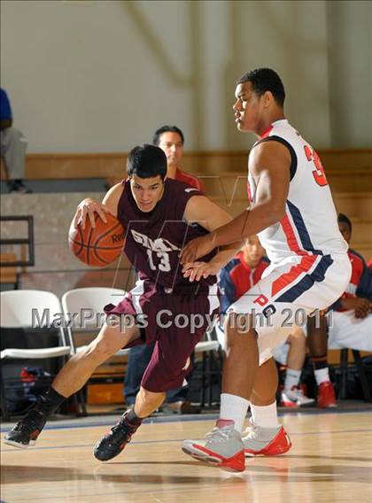 Thumbnail 1 in Pleasant Grove vs. Simi Valley (MaxPreps Holiday Classic) photogallery.
