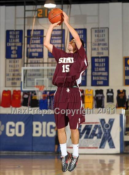 Thumbnail 2 in Pleasant Grove vs. Simi Valley (MaxPreps Holiday Classic) photogallery.