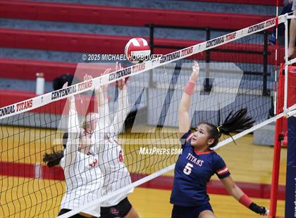 Thumbnail 2 in Liberty @ Centennial photogallery.