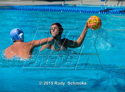 Thumbnail 1 in JSerra Catholic vs. Oaks Christian photogallery.