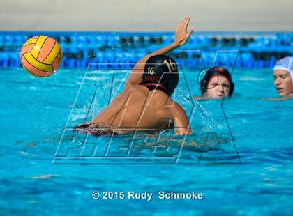 Thumbnail 1 in JSerra Catholic vs. Oaks Christian photogallery.