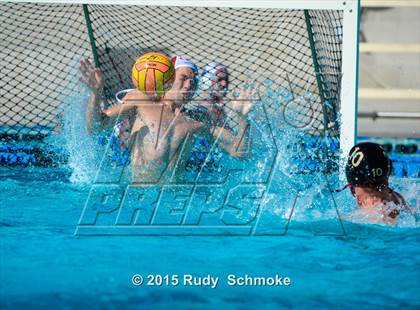Thumbnail 2 in JSerra Catholic vs. Oaks Christian photogallery.
