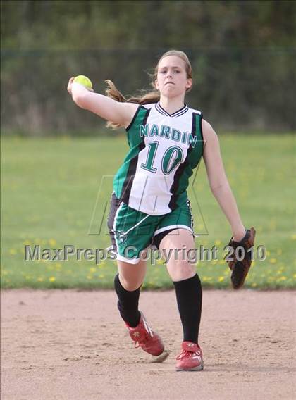 Thumbnail 2 in Nardin Academy vs Orchard Park (13th Depew Tournament) photogallery.