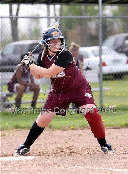 Thumbnail 3 in Nardin Academy vs Orchard Park (13th Depew Tournament) photogallery.
