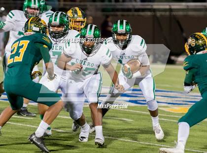 Thumbnail 2 in Crystal City vs. Cuero (UIL 4A Area Playoff) photogallery.