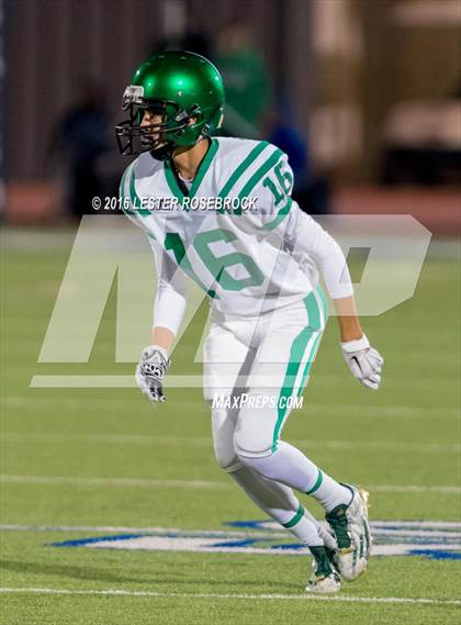 Thumbnail 3 in Crystal City vs. Cuero (UIL 4A Area Playoff) photogallery.