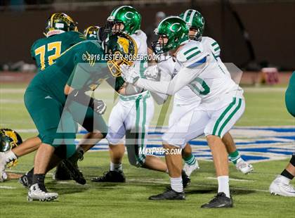 Thumbnail 2 in Crystal City vs. Cuero (UIL 4A Area Playoff) photogallery.