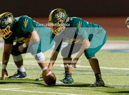 Thumbnail 2 in Crystal City vs. Cuero (UIL 4A Area Playoff) photogallery.