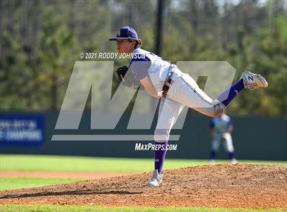 Thumbnail 2 in South Beauregard vs Iowa photogallery.