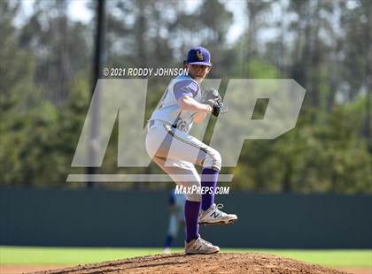 Thumbnail 1 in South Beauregard vs Iowa photogallery.