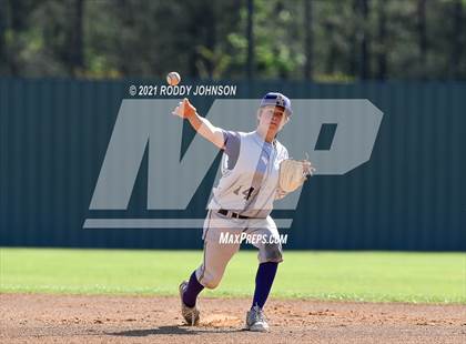 Thumbnail 1 in South Beauregard vs Iowa photogallery.