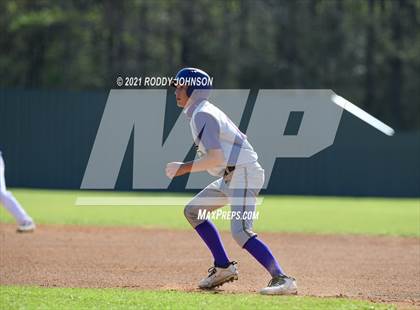 Thumbnail 2 in South Beauregard vs Iowa photogallery.