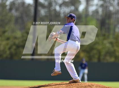 Thumbnail 1 in South Beauregard vs Iowa photogallery.