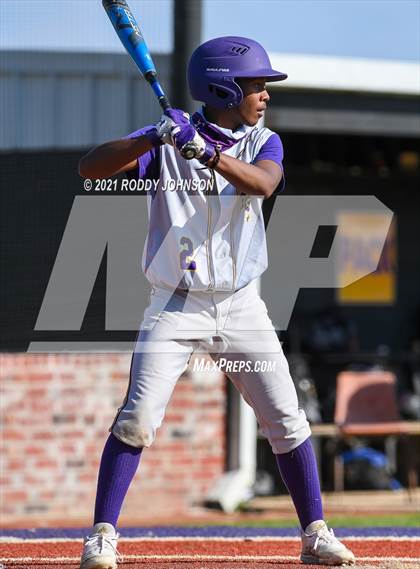 Thumbnail 1 in South Beauregard vs Iowa photogallery.