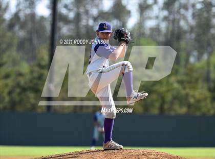 Thumbnail 2 in South Beauregard vs Iowa photogallery.