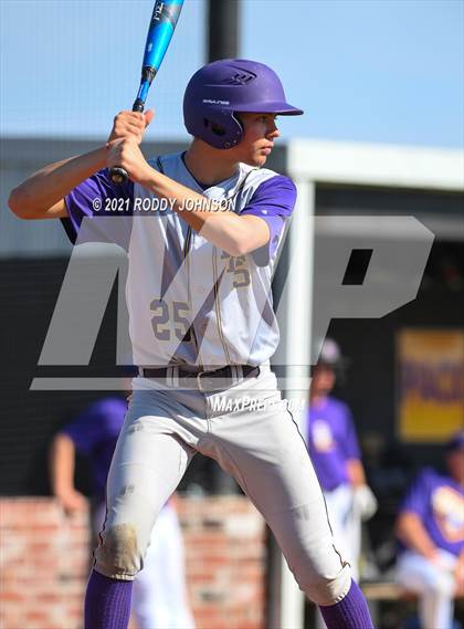 Thumbnail 3 in South Beauregard vs Iowa photogallery.